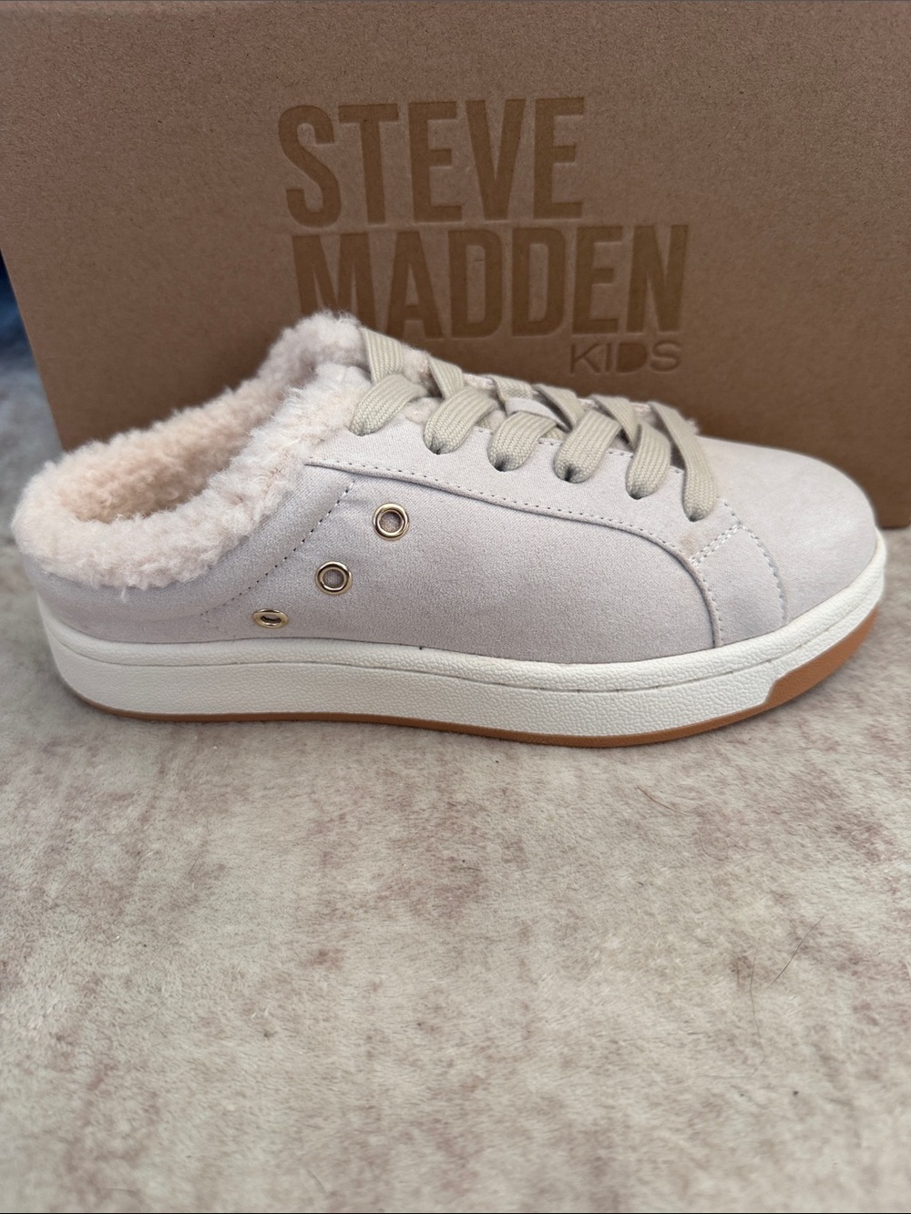 Steve Madden Navi Taupe Kids Blush Slip-On Sherpa-Lined Sneaker